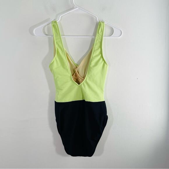 Miraclesuit Lime Green Black Colorblock One Piece Underwire Low Back Swim 8 - Picture 7 of 9